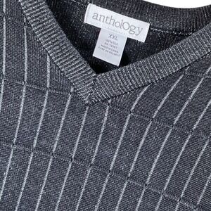Anthology Mens V Neck Sleeveless Sweater Vest Dark Gray Pinstripe XXL 100% Silk